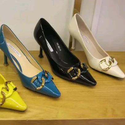 轩轩家精品女鞋