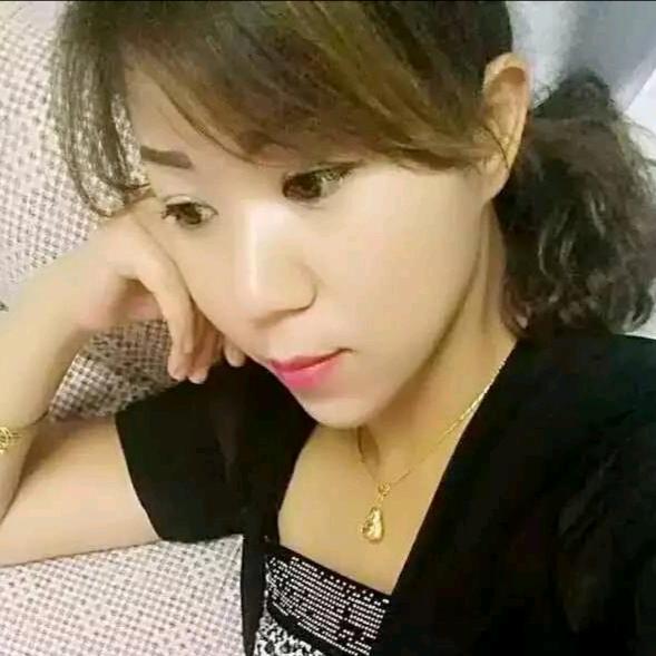 莫忘红唇