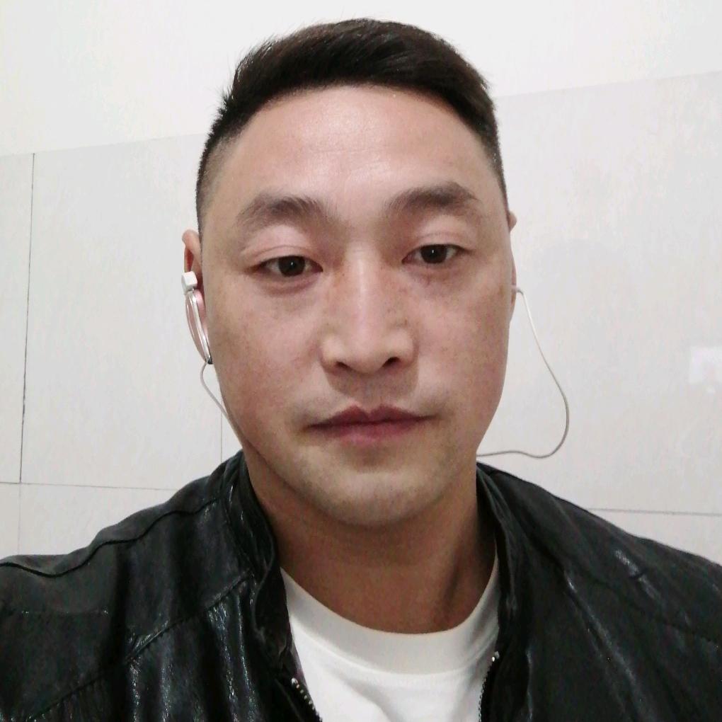 @山咔咔的凯哥@