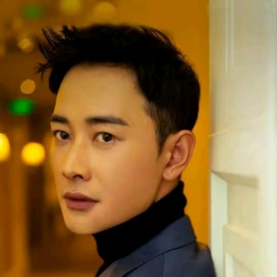 越努力越幸运✊