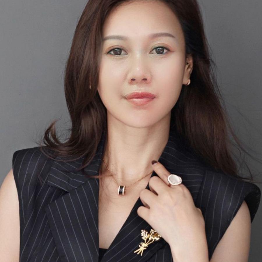 三妹，小懒猫