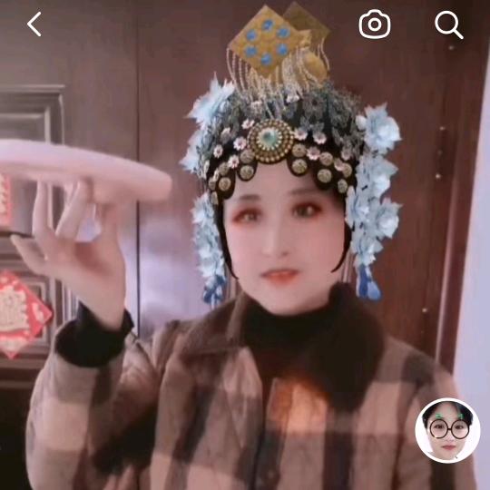 刘姐爱唱戏