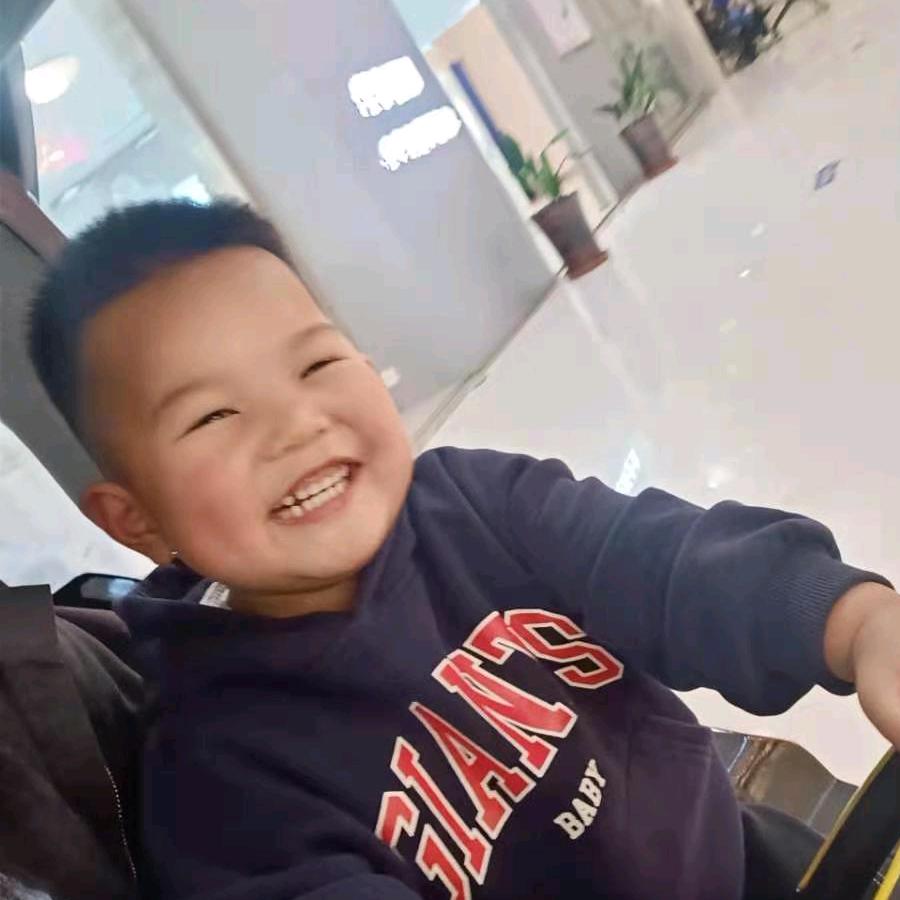 卖纸哥