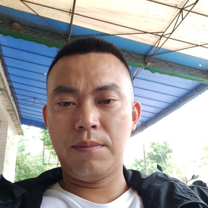往钱走