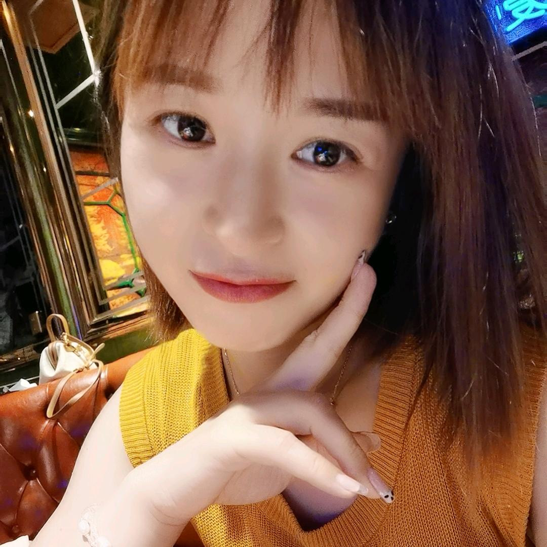小七影院美甲店