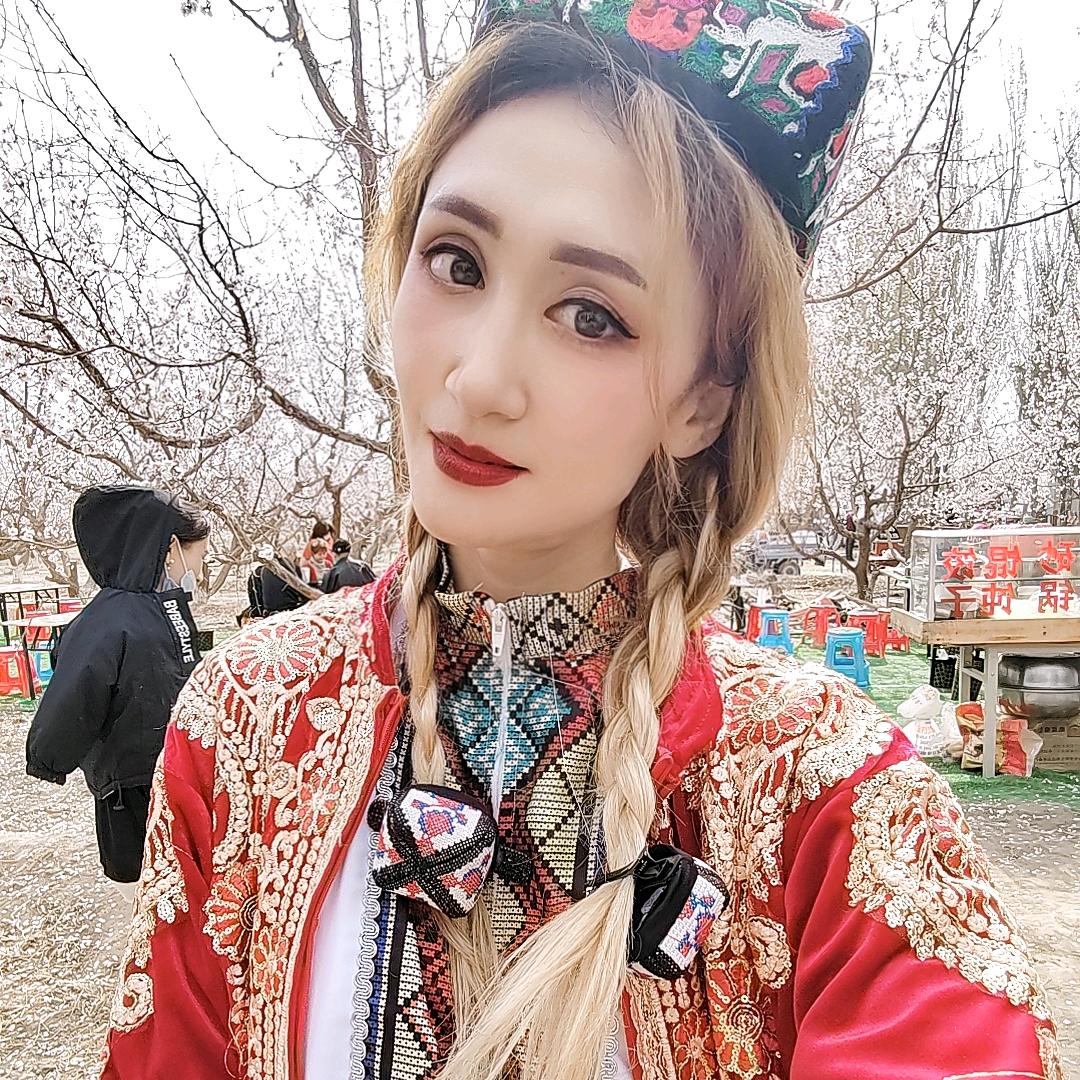 丽亚