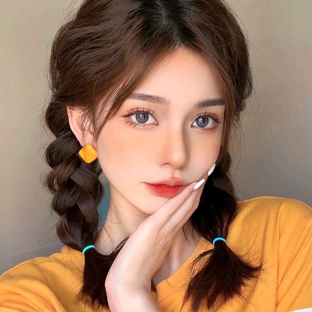 小娜娜超爱吃