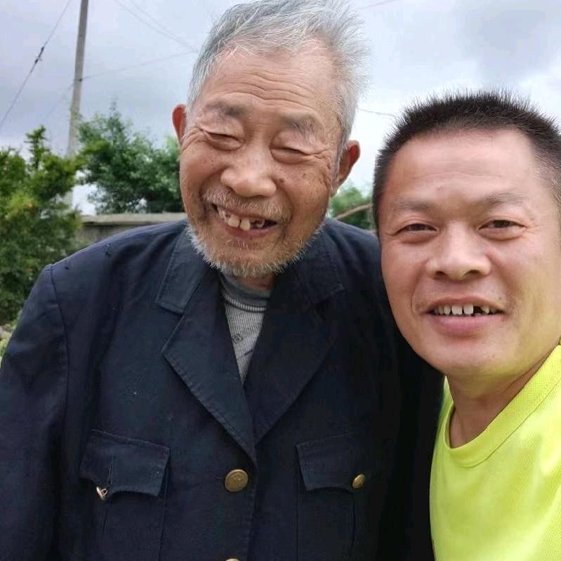 水牛（跑步健身～李龙章）