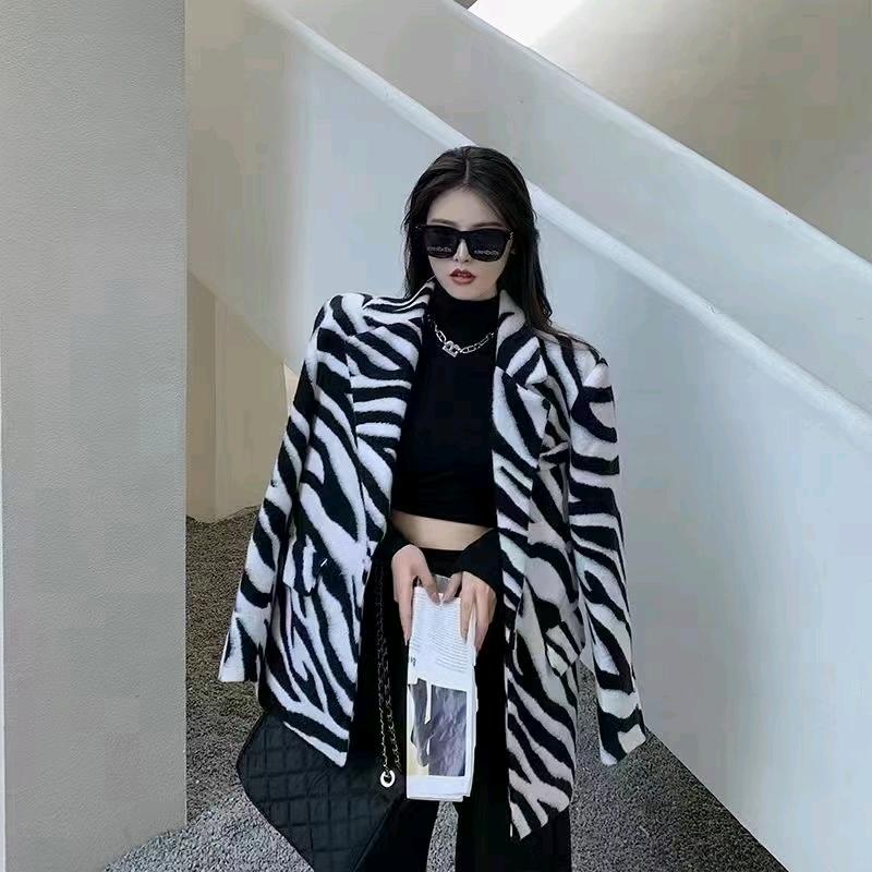 李桥例外服饰