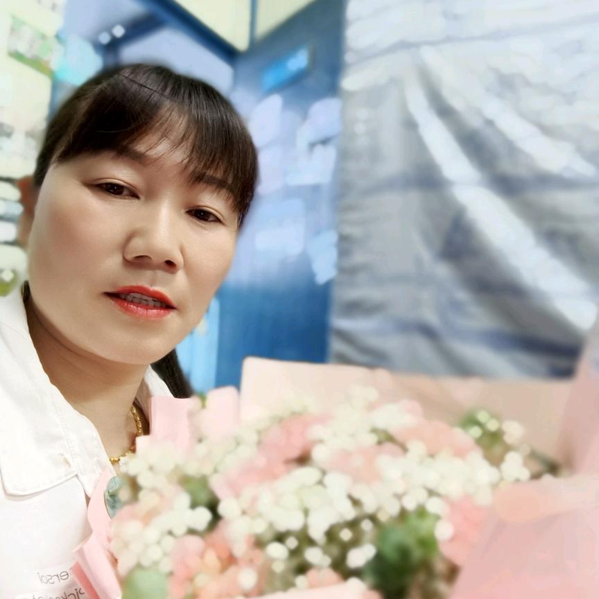 坚强的我👍👍