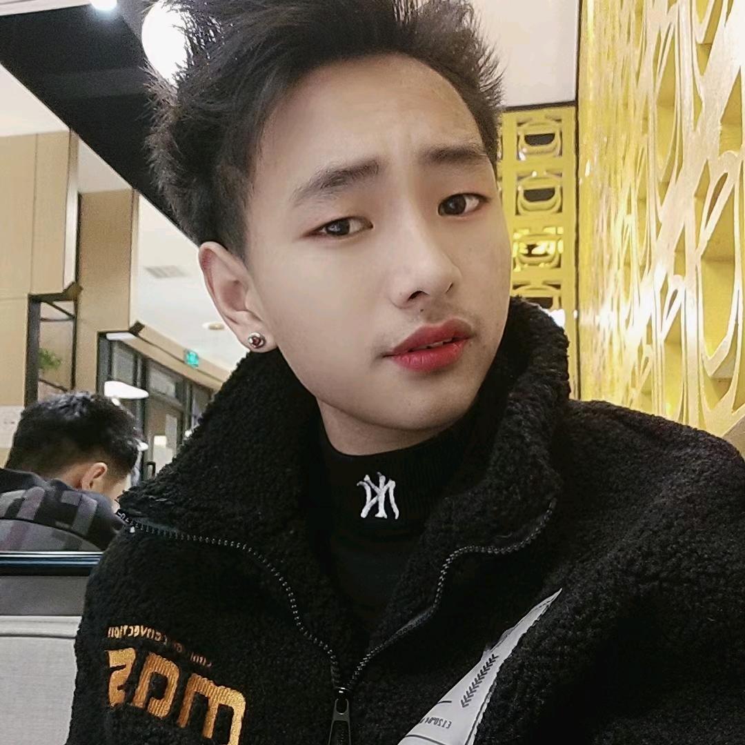 🍃泡新娘👧🏻🦓🥀