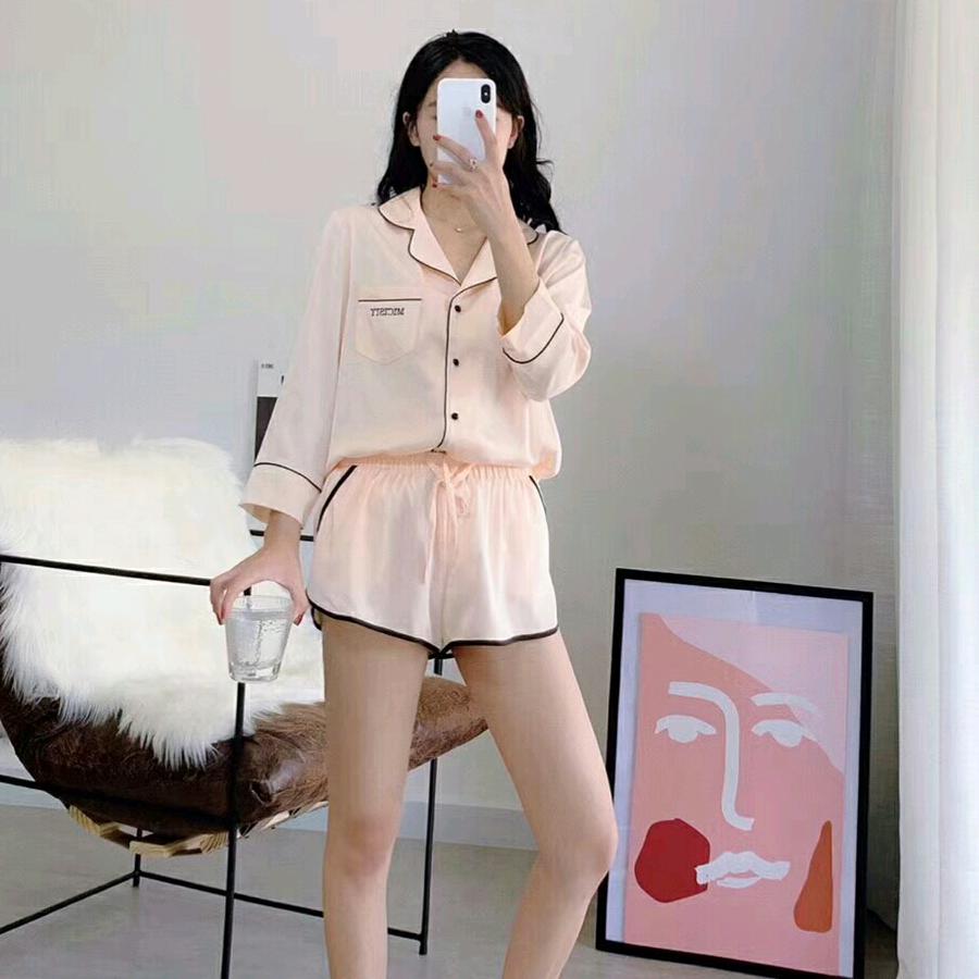 菲飞家密汐皙迪内衣店