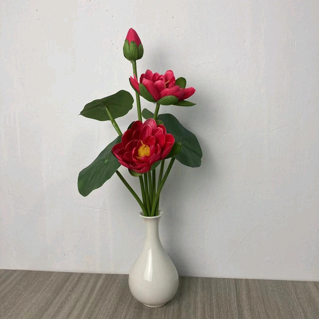 万紫千红花艺工坊