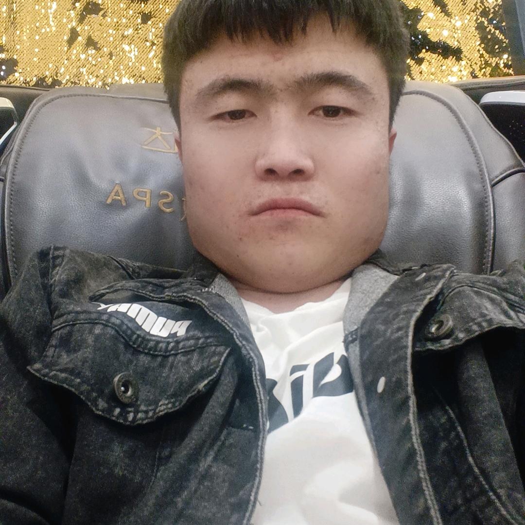 嚒嚒哒