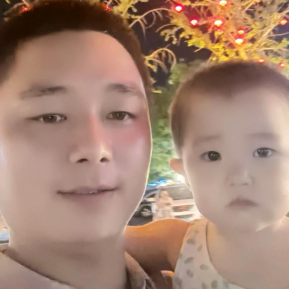森彤