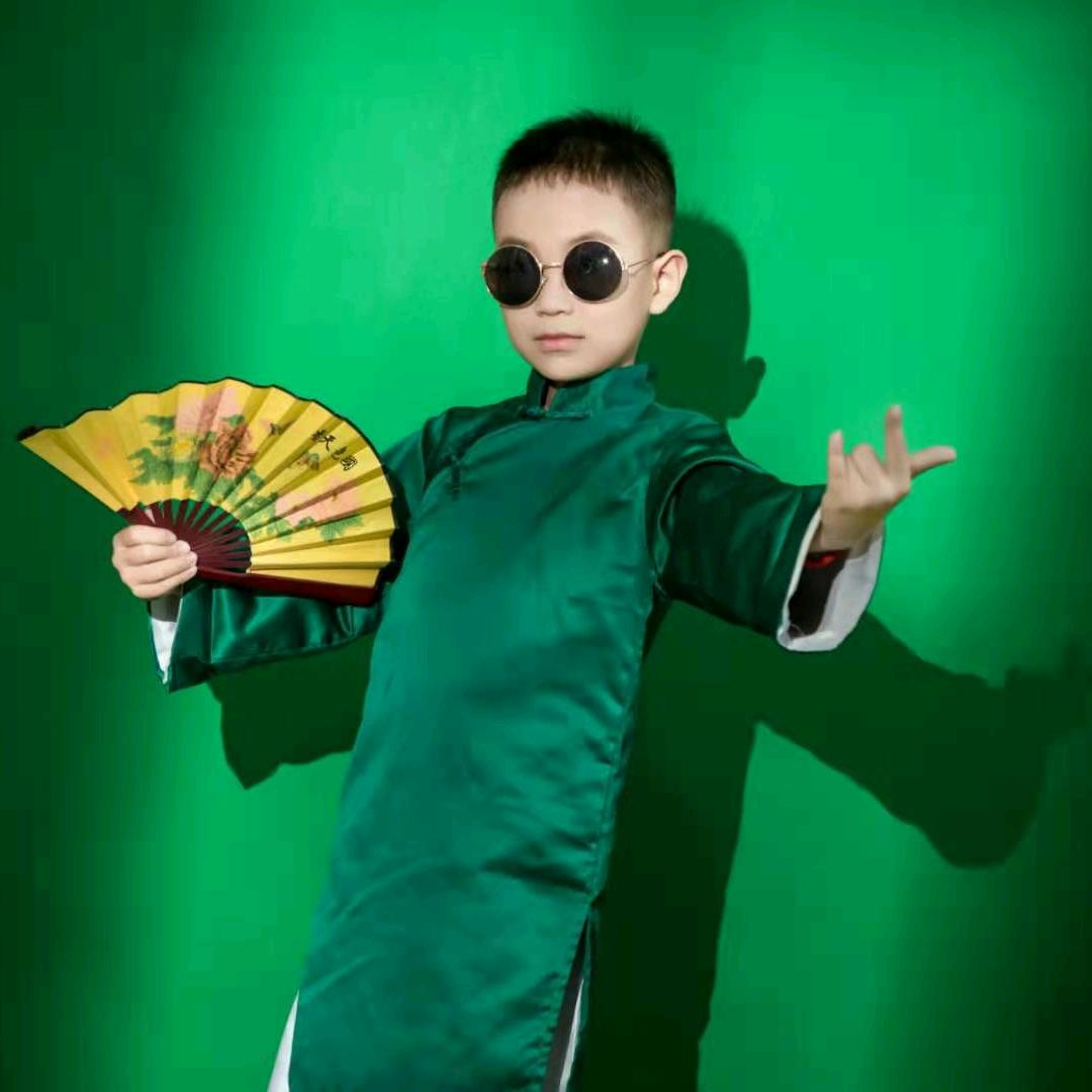 龙娜轩