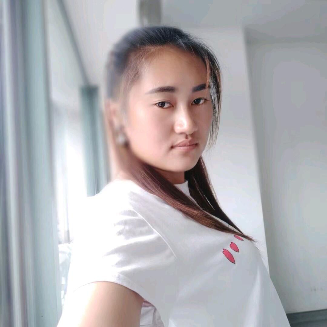 浅笑〃掩不了忧伤