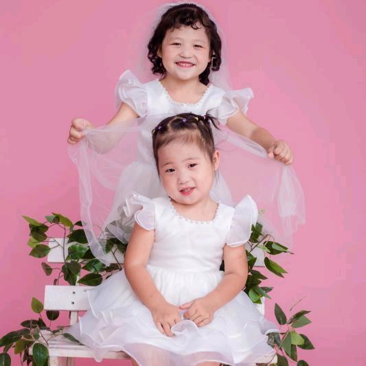 一然一诺的妈妈
