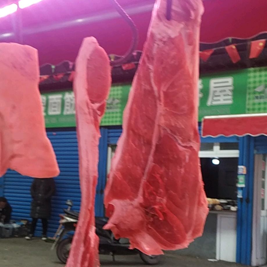小庄市场笨猪肉