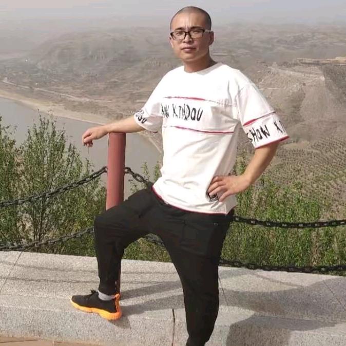 龙在少年