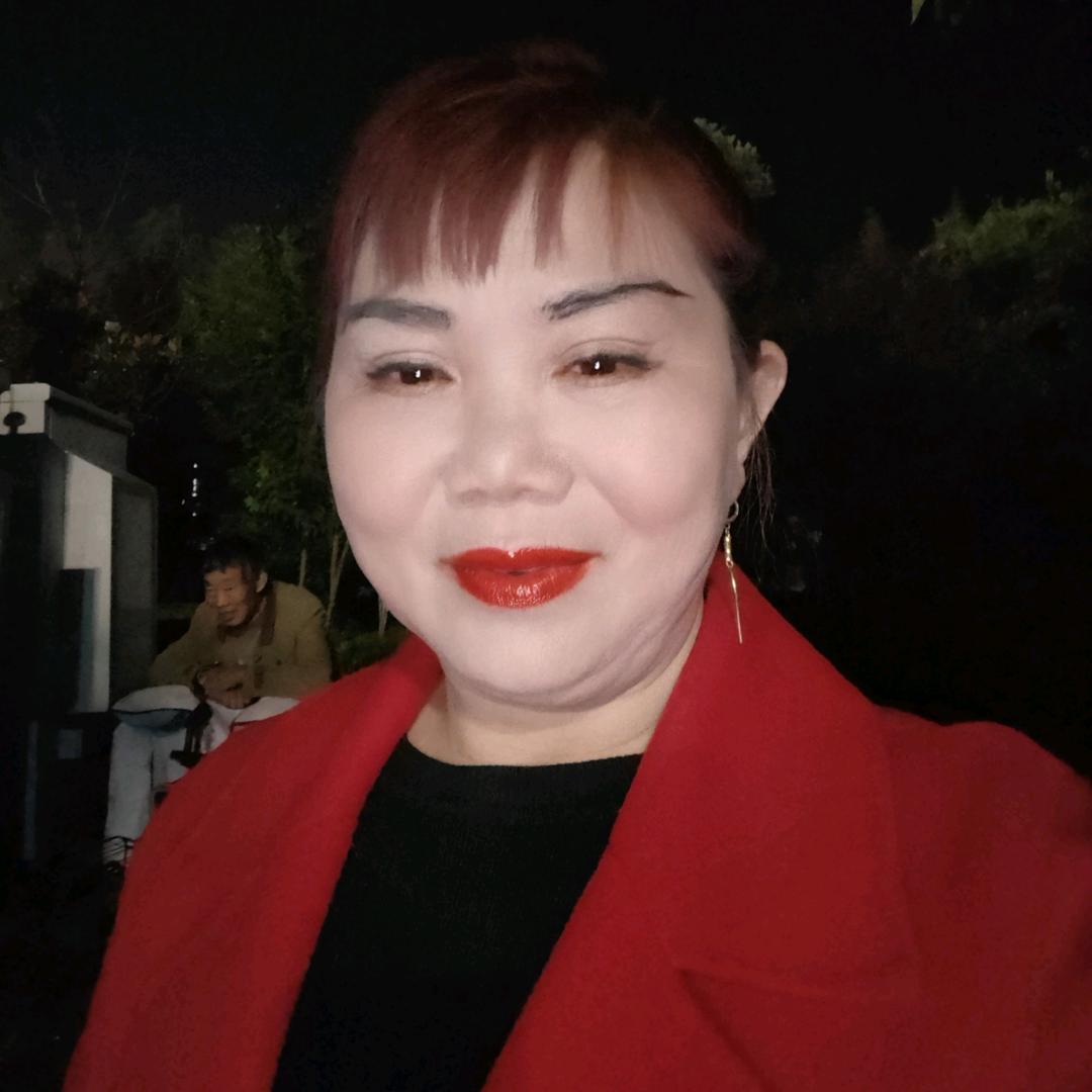 红玫瑰:唱歌娱乐主播