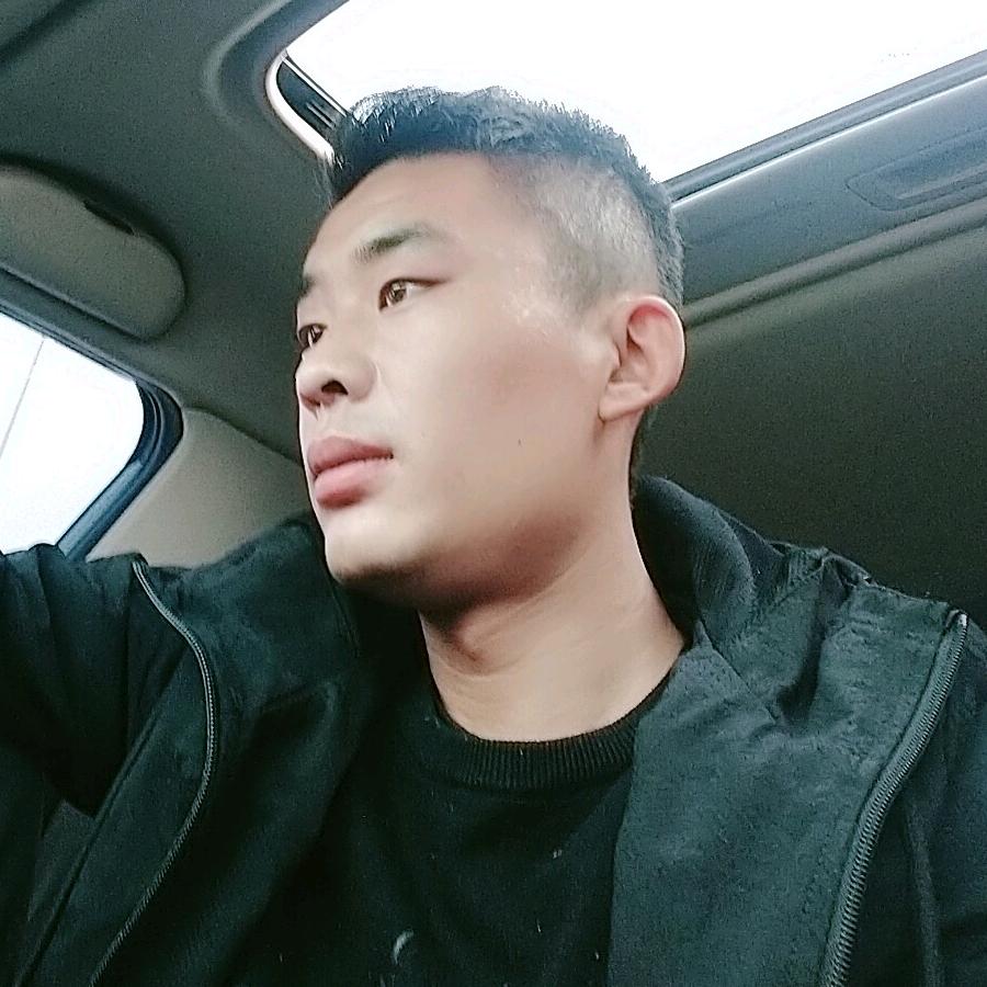 来自农村的小伙