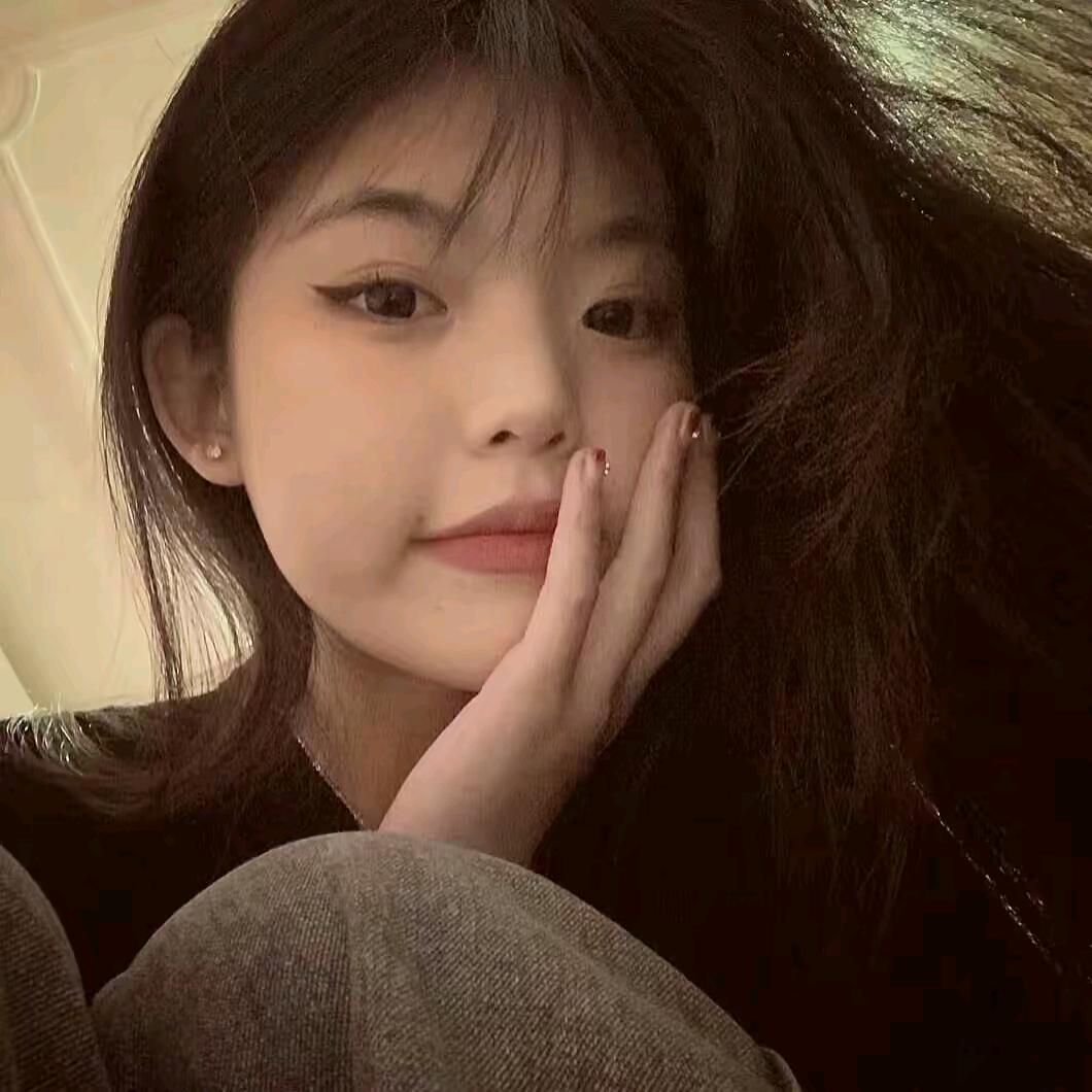 今天中午去超市买了很多水果