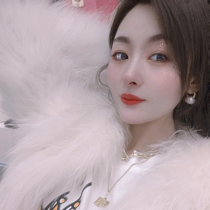 女人衣橱-闫闫