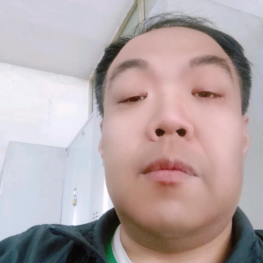 李