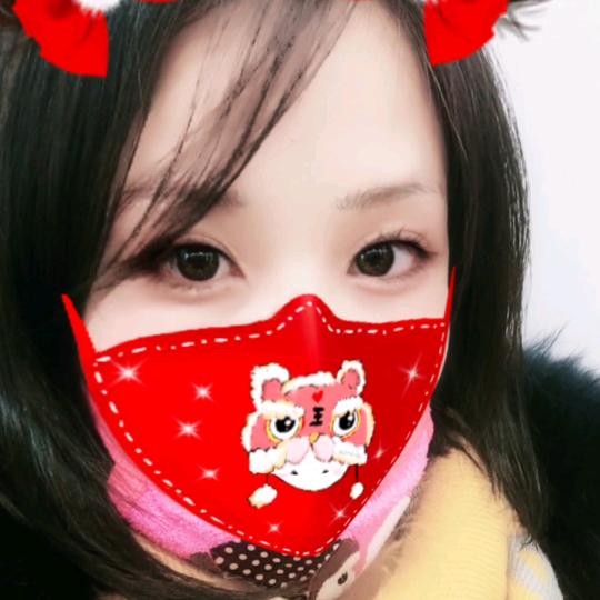 不为往事忧，只为余生笑