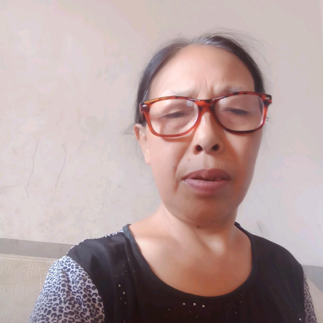 赵大姐中午十二点六分开播