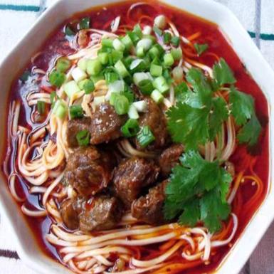 🌹花冗牛肉粉馆～脆辣椒🍜