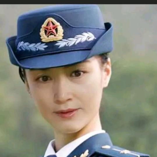 英子爱唱歌