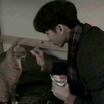 小九．