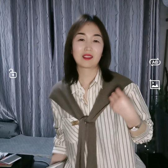 历城区王舍人炫女人服装店