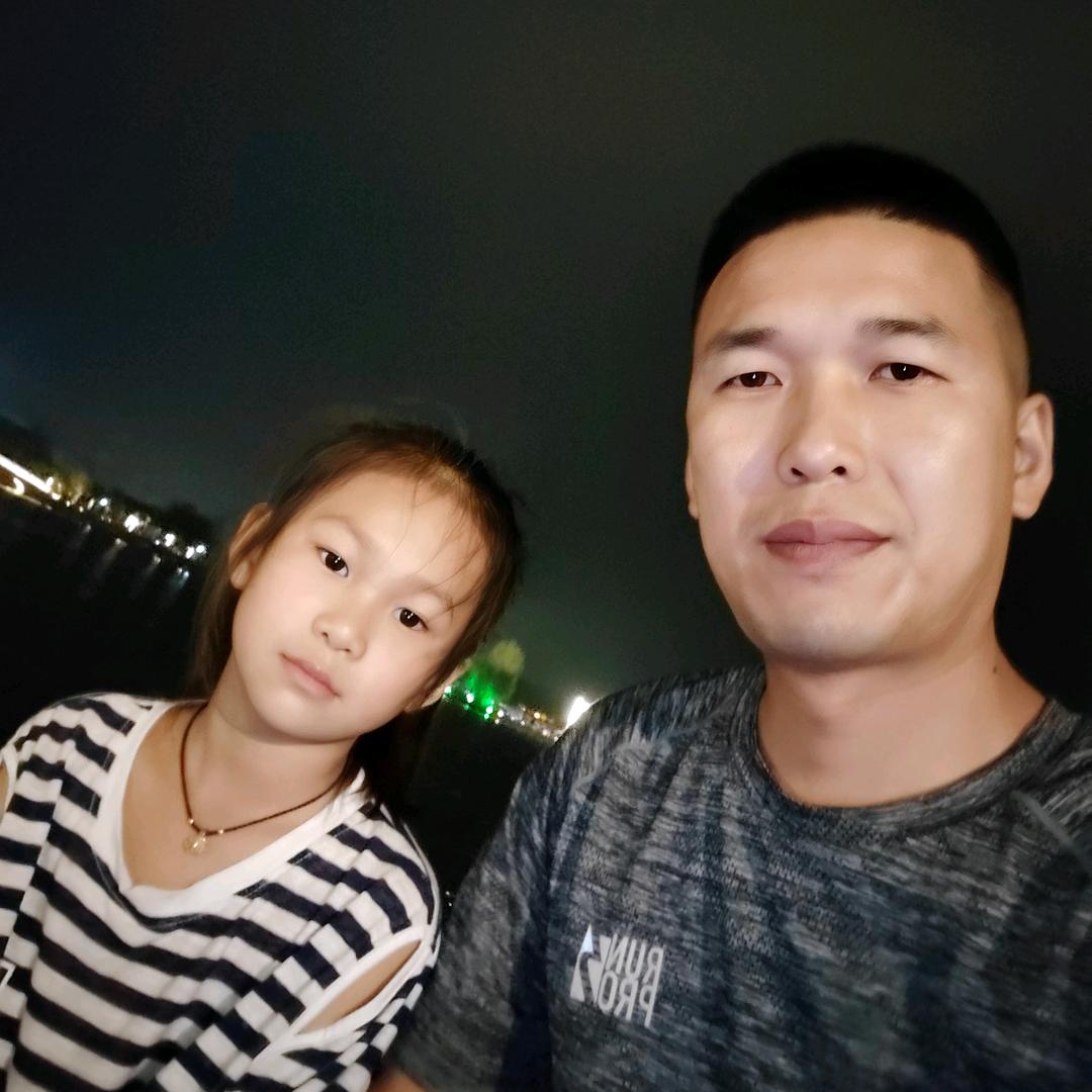 专业收  售砂石料