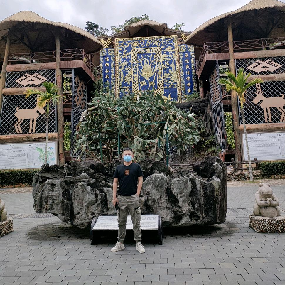 爱帅的小赖哥😎