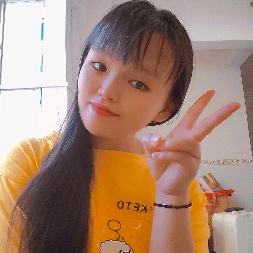在人间凑数的日子    。