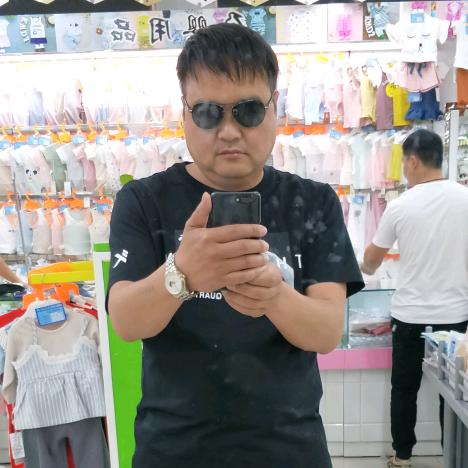 南阳市卧龙区兴源汽配店
