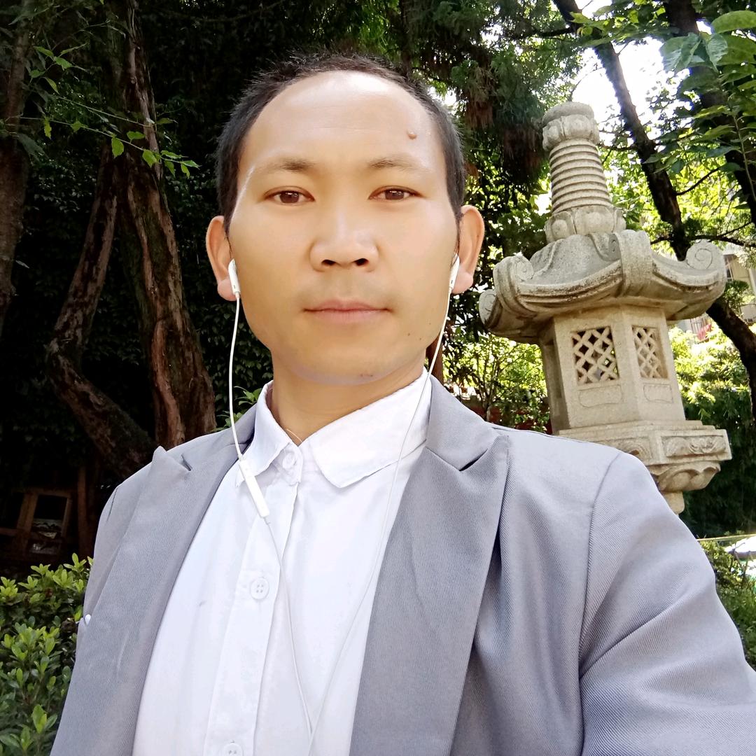 少年得志易翻船大气晚成方显贵