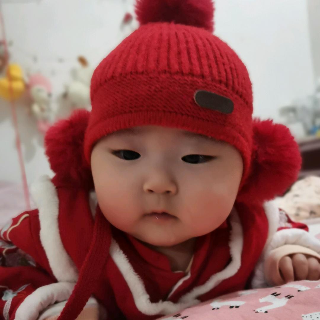是小拾月吖
