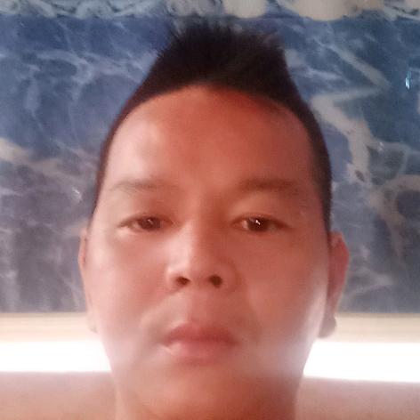 小嘟卖猪肉和肉丸子