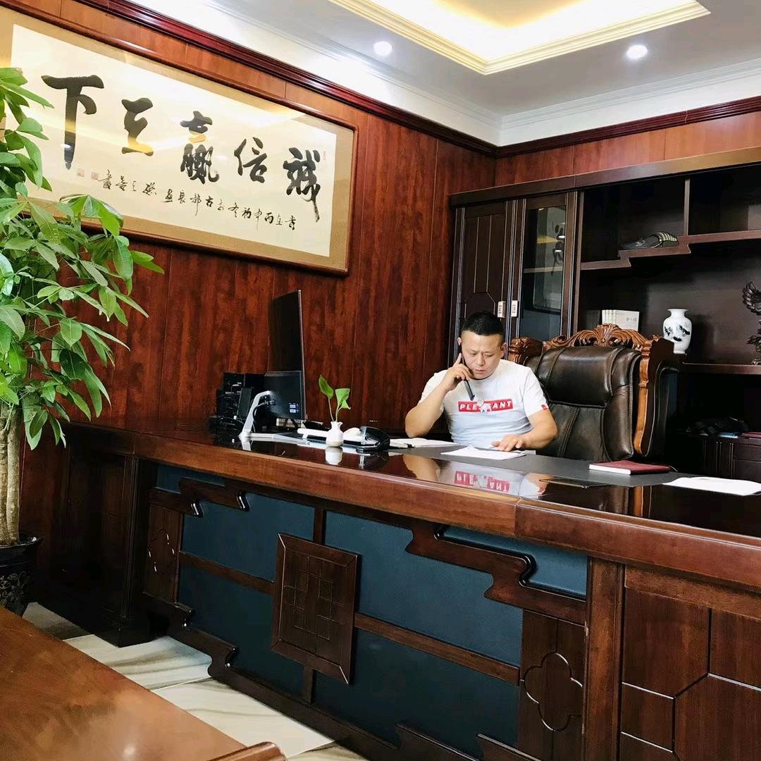 自立米线《云贵天》