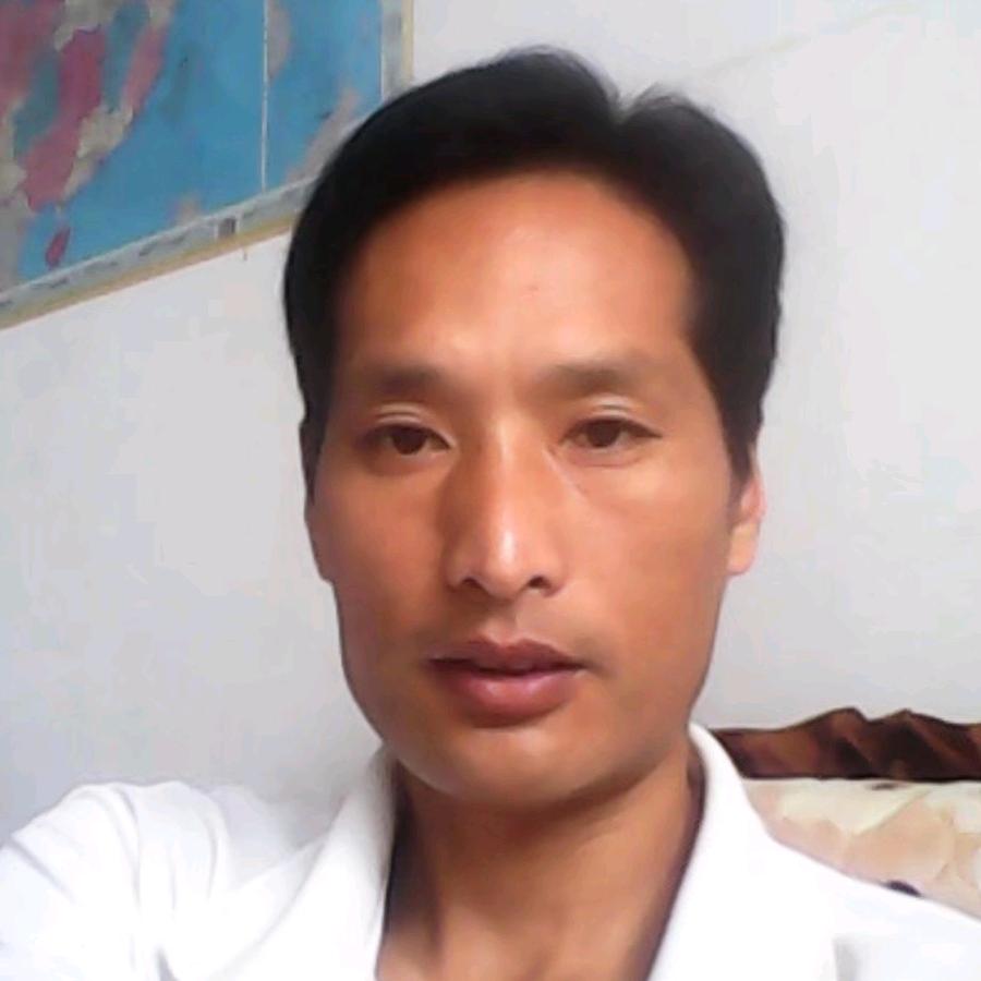农村哥 专业做窗帘 墙布