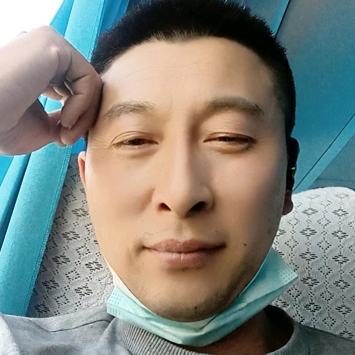 飞翔在天