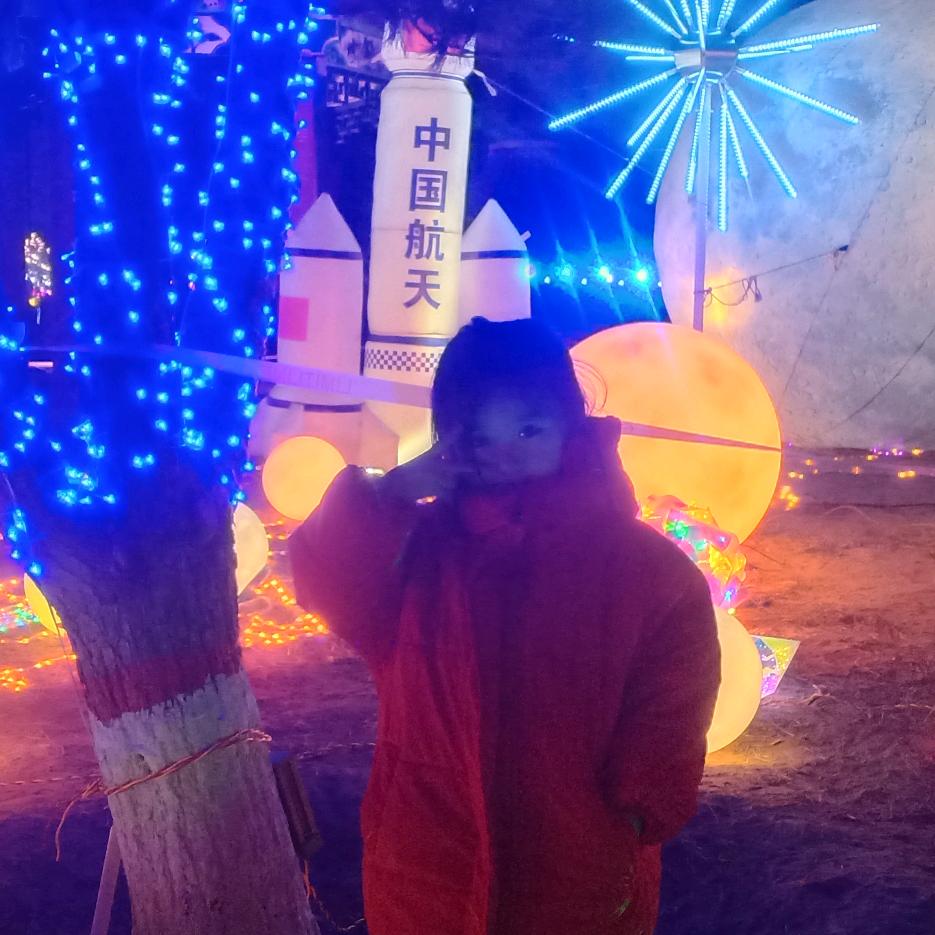 一王琴深♥（ノ´∀`）