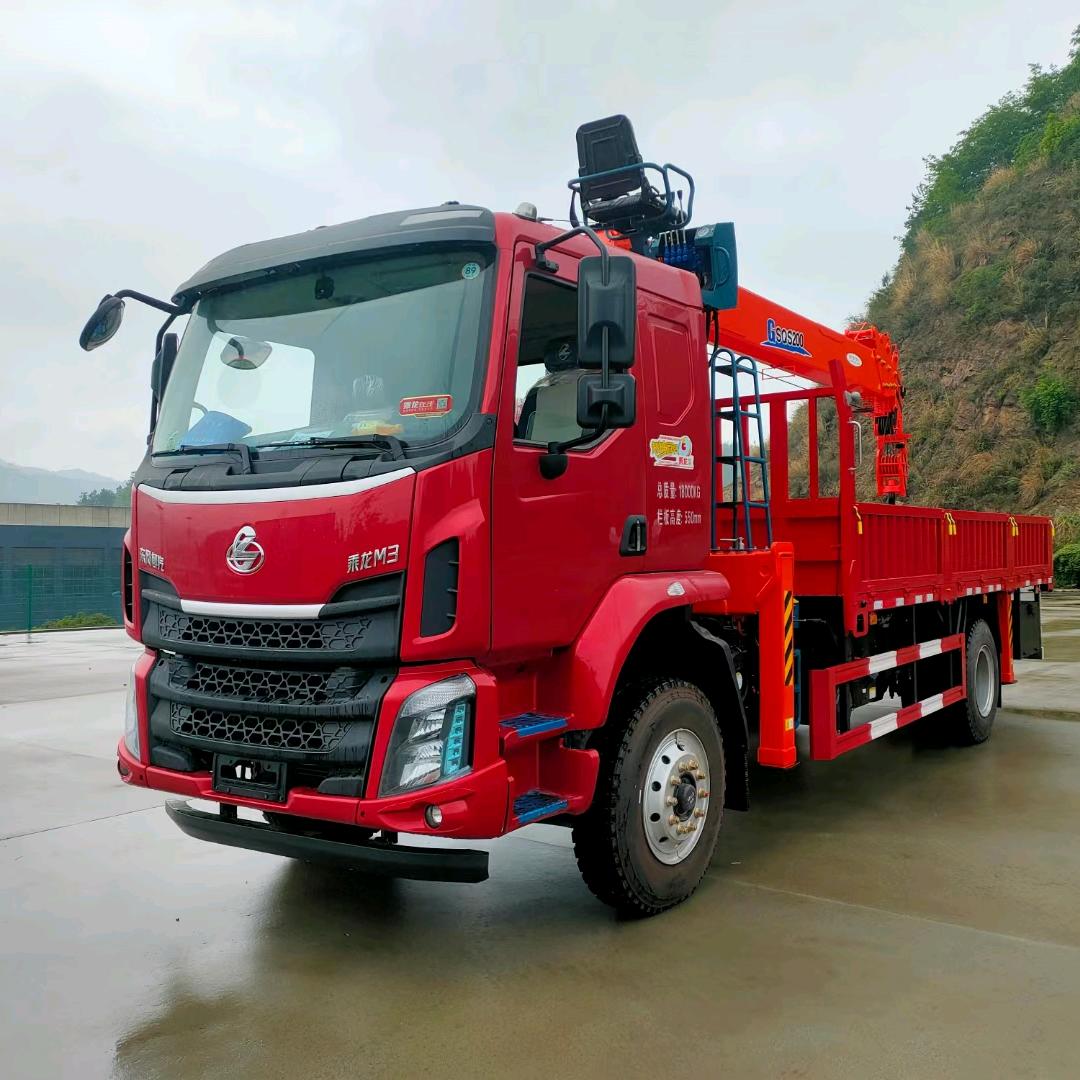 阿亮随车吊＋带吊篮