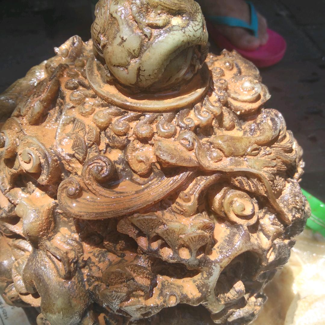 眼在流泪心在滴血