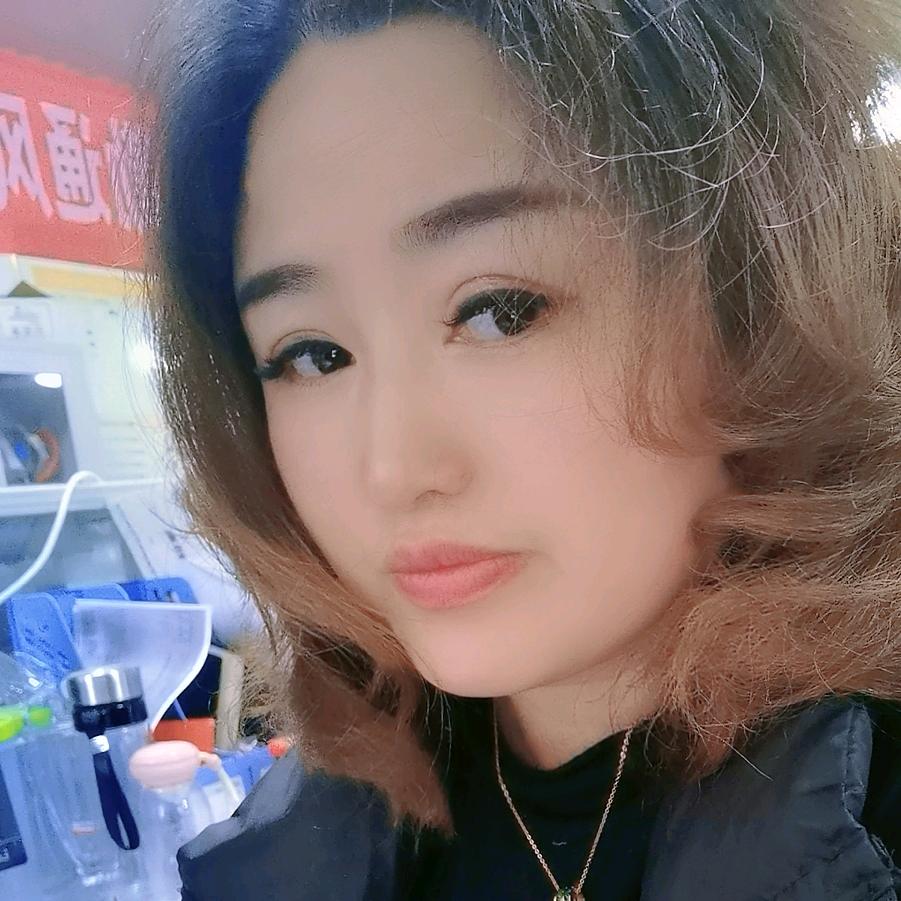 芙蓉镇湘悦楼湘菜馆玲姐