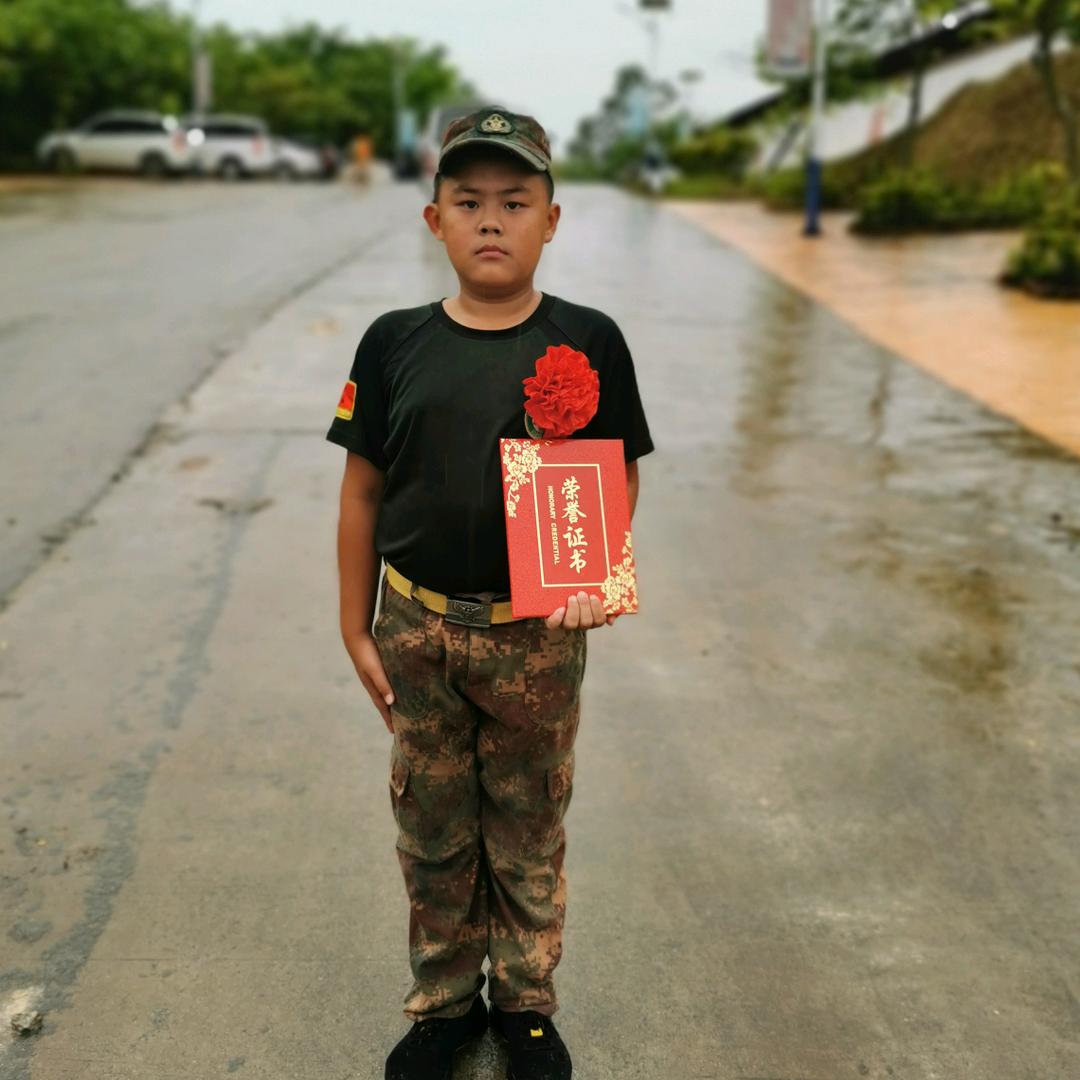 李先生